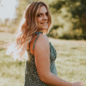 Meet your Posher, Jillian